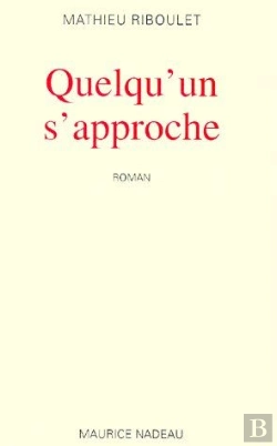 Bertrand.pt - Quelqu'Un S'Approche
