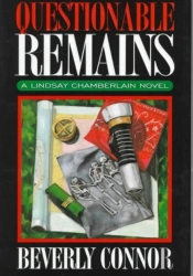 Questionable Remains (Lindsay Chamberlain Mysteries)