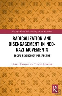 Bertrand.pt - Radicalization And Disengagement In Neo-Nazi Movements