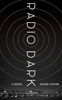 Bertrand.pt - Radio Dark: A Novel