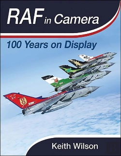 Bertrand.pt - Raf In Camera