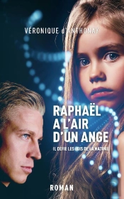 Raphaël A L'Air D'Un Ange ; Il Défie Les Lois De La Nature