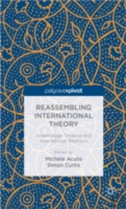 Bertrand.pt - Reassembling International Theory