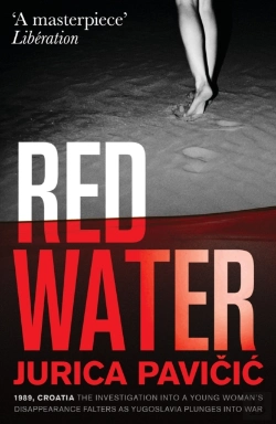 Bertrand.pt - Red Water