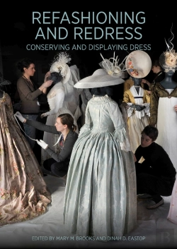 Bertrand.pt - Refashioning And Redressing - Conserving And Displaying Dress