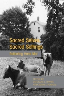 Bertrand.pt - Sacred Selves, Sacred Settings