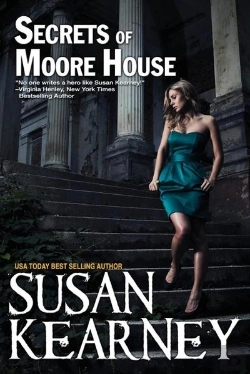 Bertrand.pt - Secrets Of Moore House