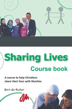 Bertrand.pt - Sharing Lives