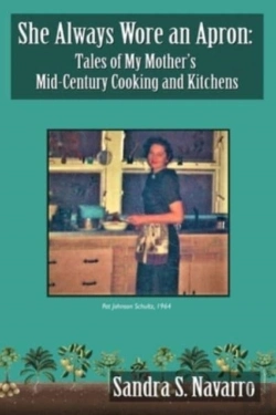 Bertrand.pt - She Always Wore An Apron