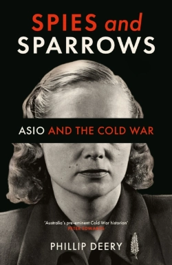 Bertrand.pt - Spies And Sparrows