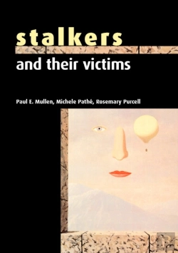 Bertrand.pt - Stalkers And Their Victims