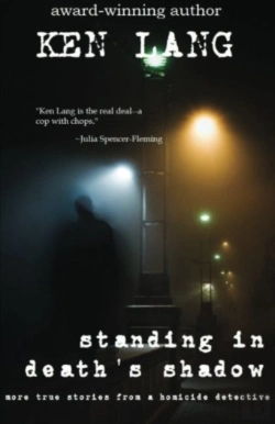 Bertrand.pt - Standing In Death'S Shadow