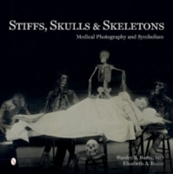 Bertrand.pt - Stiffs, Skulls & Skeletons