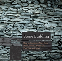 Bertrand.pt - Stone Building