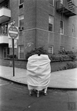 Bertrand.pt - Susan Meiselas: Mediations