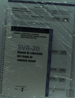 Bertrand.pt - Svr-20 - Manual De Valoración Del Riesgo De Violencia Sexual + Bloc Protocolos De 25 Hojas