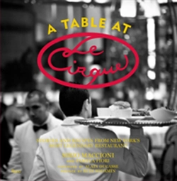Bertrand.pt - Table At Le Cirque