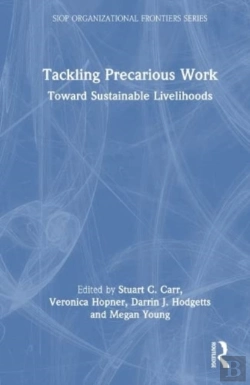 Bertrand.pt - Tackling Precarious Work