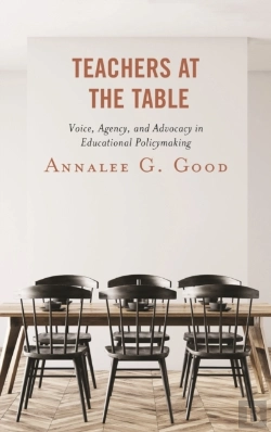 Bertrand.pt - Teachers At The Table