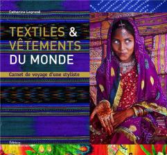 Textiles Et Vêtements Du Monde