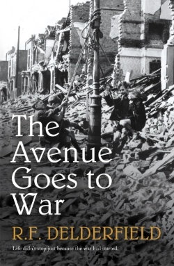 Bertrand.pt - The Avenue Goes To War