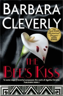 Bertrand.pt - The Bee'S Kiss