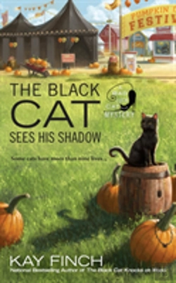 Bertrand.pt - The Black Cat Sees His Shadow