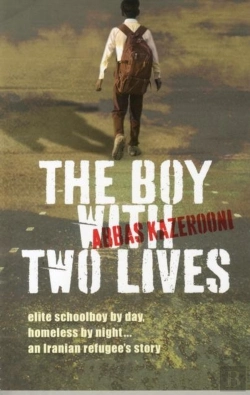 Bertrand.pt - The Boy With Two Lives