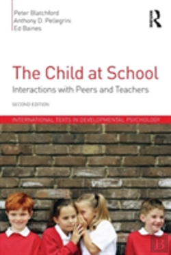Bertrand.pt - The Child At School