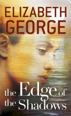 Bertrand.pt - The Edge Of The Shadows
