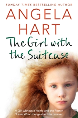 Bertrand.pt - The Girl With The Suitcase