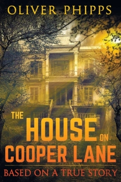 Bertrand.pt - The House On Cooper Lane
