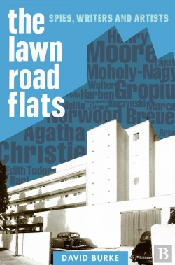 Bertrand.pt - The Lawn Road Flats