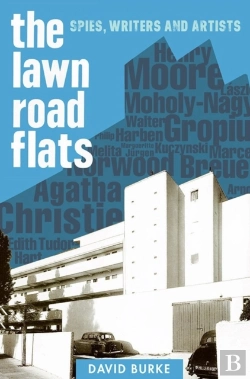 Bertrand.pt - The Lawn Road Flats
