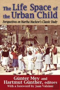 Bertrand.pt - The Life Space Of The Urban Child