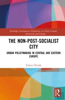 Bertrand.pt - The Non-Post-Socialist City