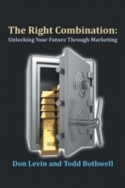 Bertrand.pt - The Right Combination: Unlocking Your Future Through Marketing