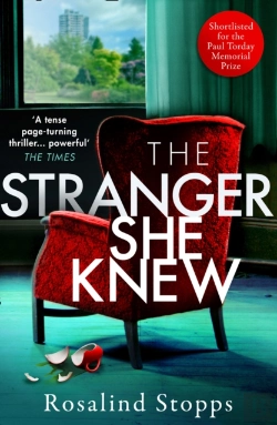 Bertrand.pt - The Stranger She Knew