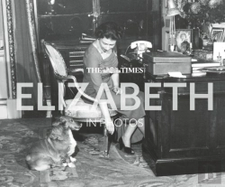 Bertrand.pt - The Times Elizabeth In Photos