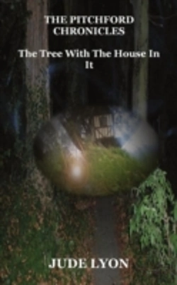 Bertrand.pt - The Tree With The House In It
