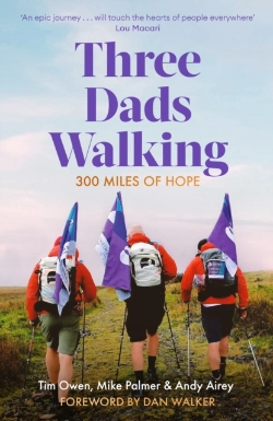 Bertrand.pt - Three Dads Walking