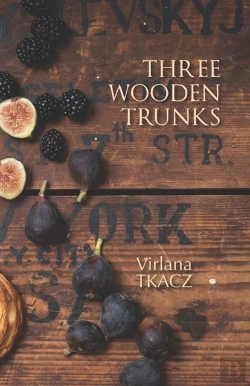 Bertrand.pt - Three Wooden Trunks