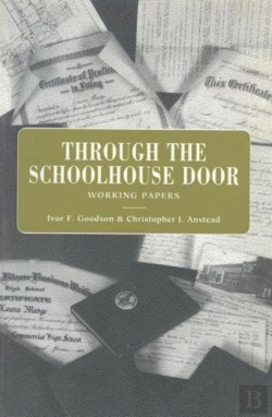 Bertrand.pt - Through The Schoolhouse Door