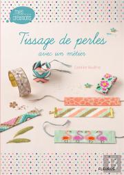 Tissage De Perle Avec Un Metier