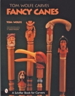 Bertrand.pt - Tom Wolfe Carves Fancy Canes