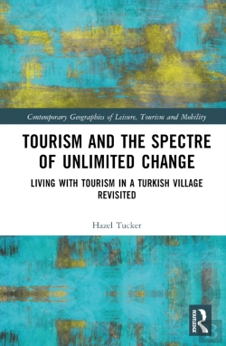 Bertrand.pt - Tourism And The Spectre Of Unlimited Change