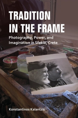 Bertrand.pt - Tradition In The Frame
