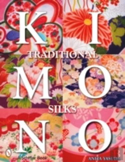 Bertrand.pt - Traditional Kimono Silks