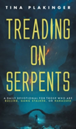 Bertrand.pt - Treading On Serpents