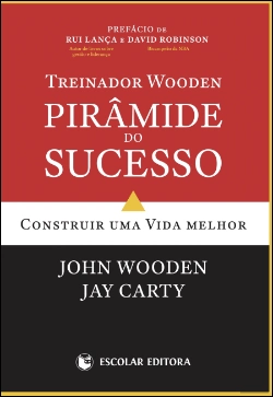 Bertrand.pt - Treinador Wooden - Pirâmide do Sucesso